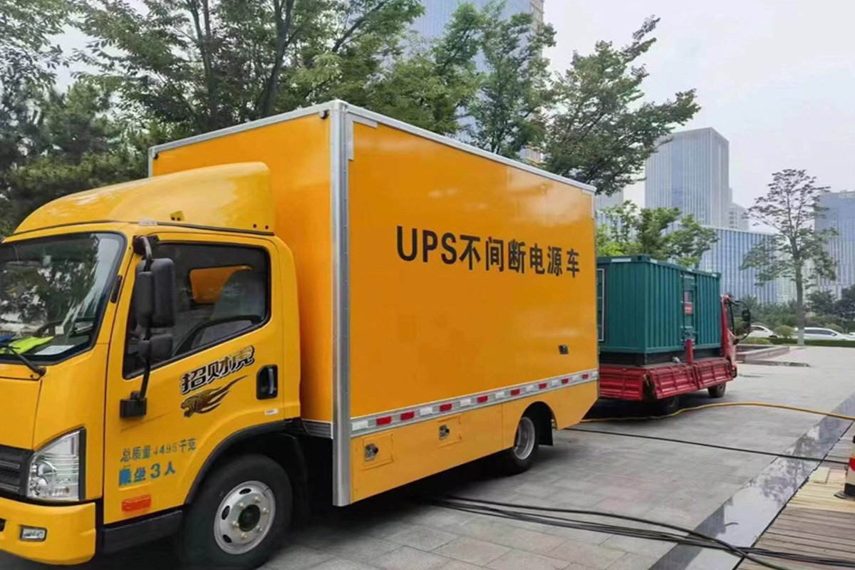 迪庆发电机租赁施工现场